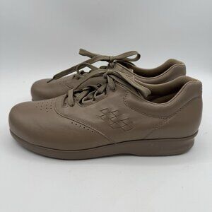 NEW $195 SAS Free Time Mocha Shoes 9.5 Women's Tripad Comfort Walking Tan Taupe